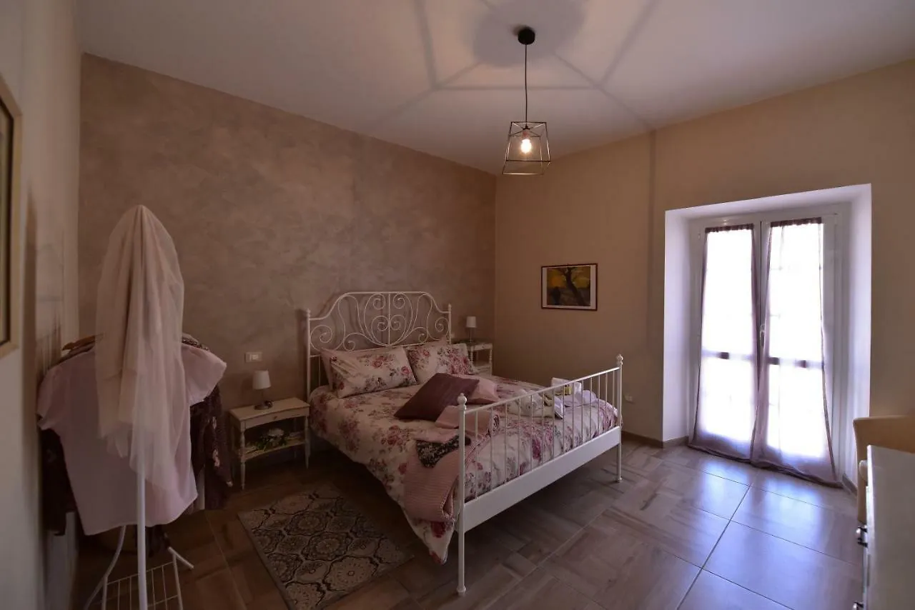 Bed and Breakfast Casa Nina à Toirano Italie