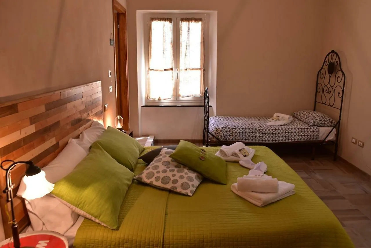 Bed and Breakfast Casa Nina à Toirano Couette-café